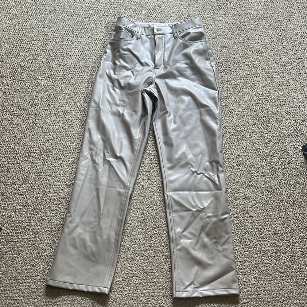 Abercrombie 90s straight ultra high rise leather pant in beige